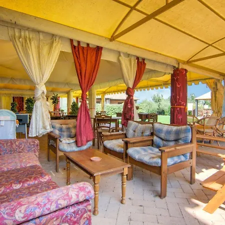 Farmhouse By Lake Trasimeno With Pool Pucciarelli